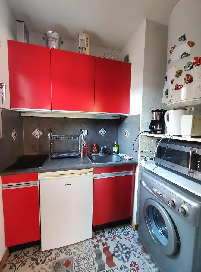 La Goélette, appartement proche plage tout à pied Saint-Mandrier-sur-Mer 0*,