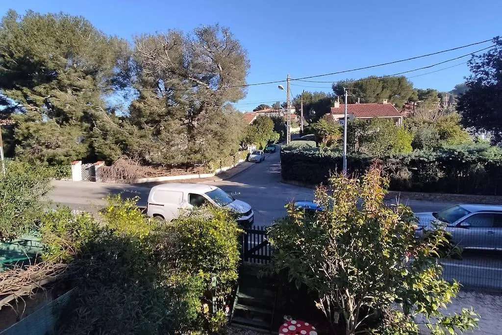 La Goélette, appartement proche plage tout à pied Saint-Mandrier-sur-Mer France